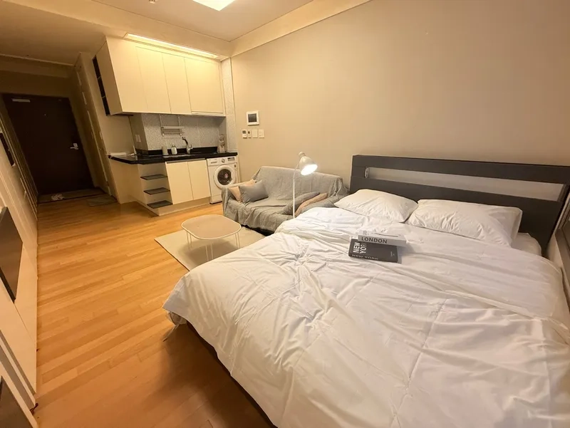 house image 8