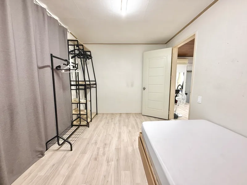house image 9