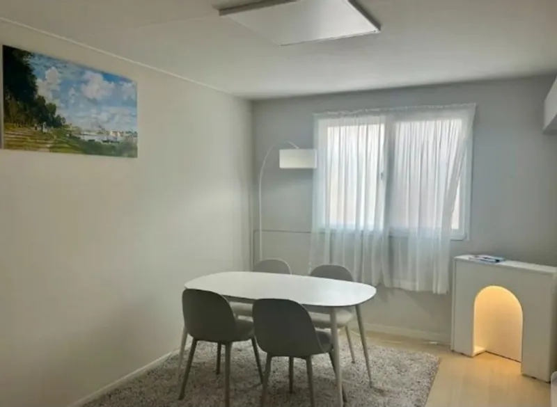 house image 1