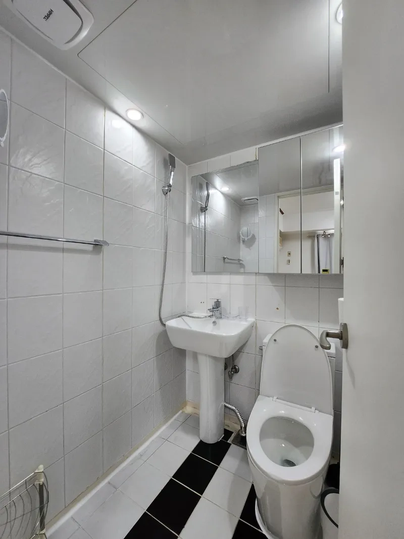 house image 12