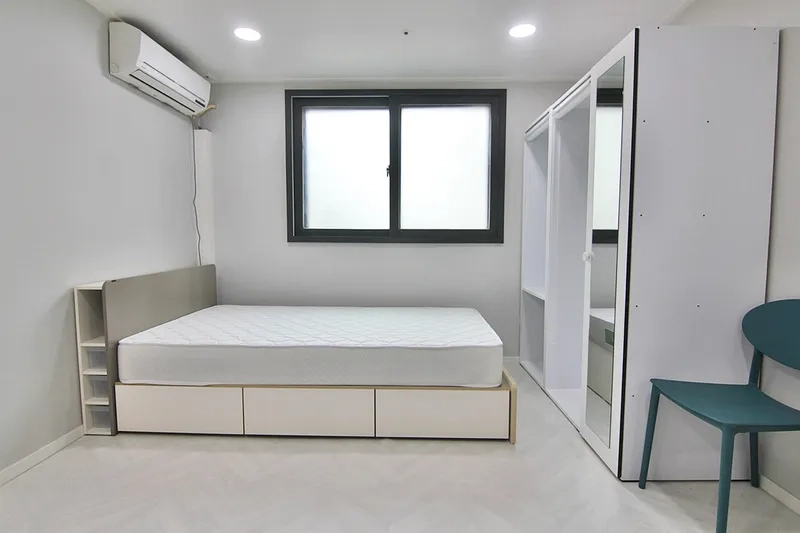 house image 0