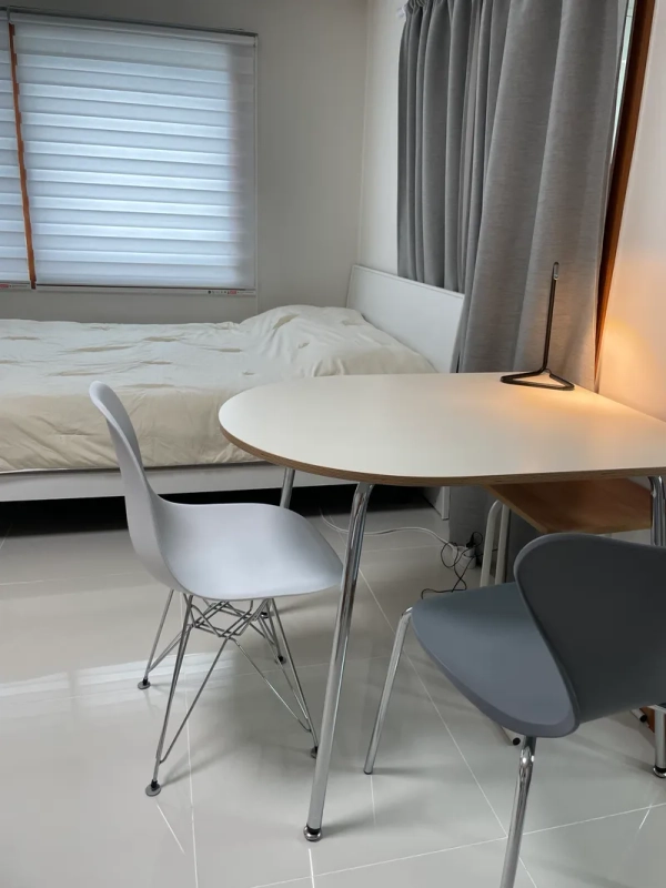 house image 0