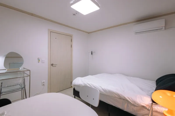 house image 3