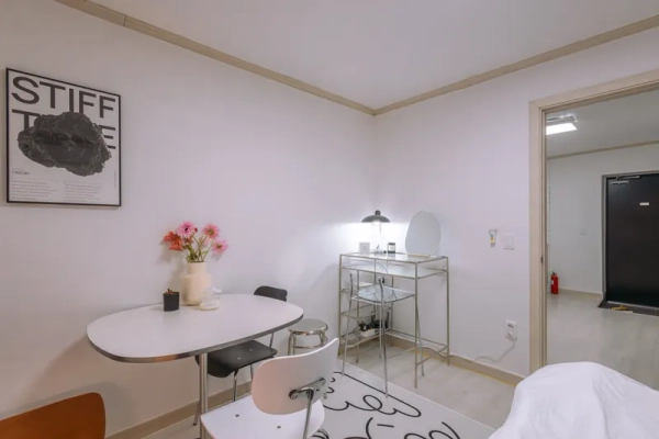 house image 2