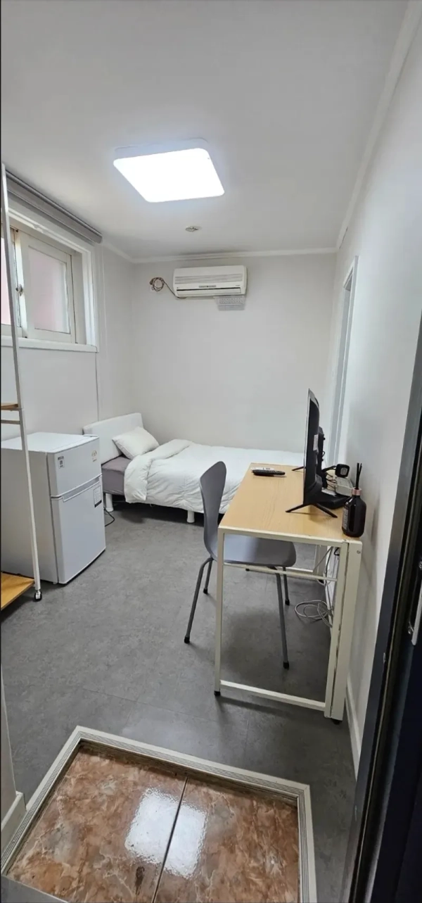 house image 2