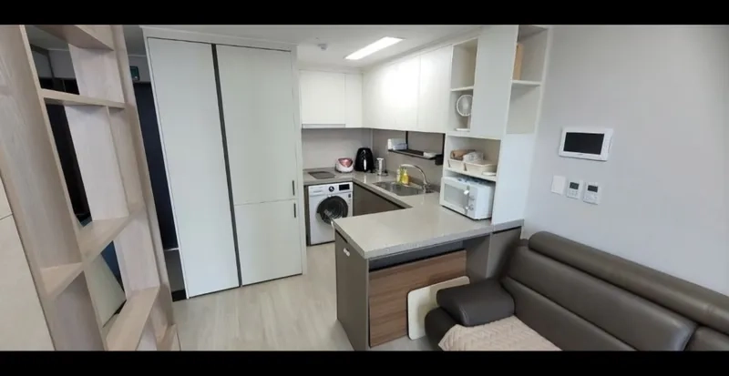 house image 3