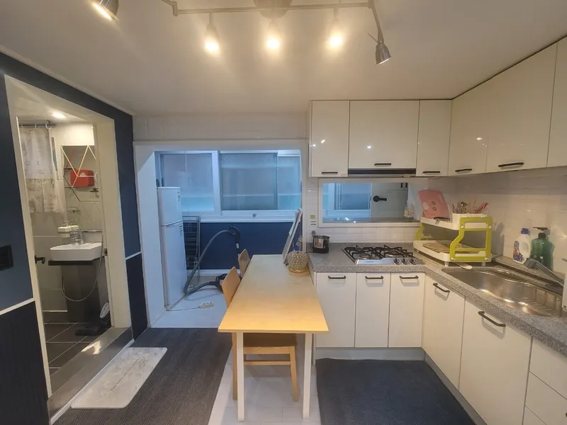 house image 1