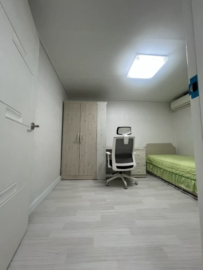 house image 3