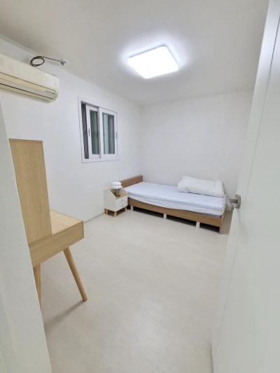 house image 3