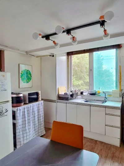 house image 4