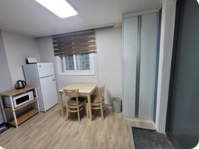 house image 1