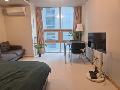 house image 3