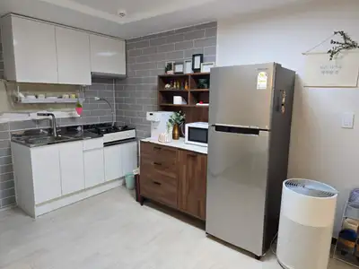 house image 3