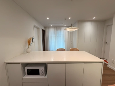 house image 4