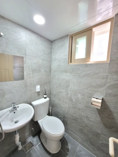 house image 4