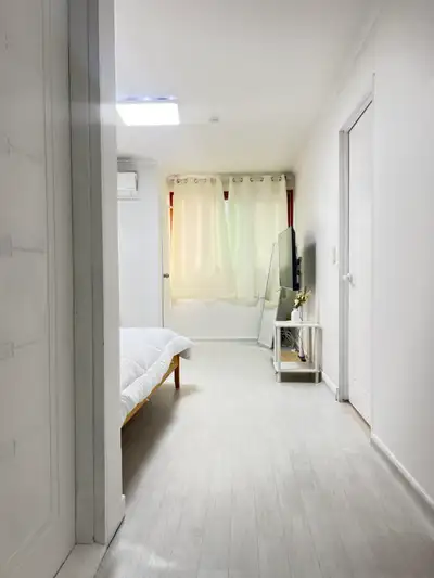 house image 1