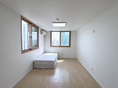 house image 2